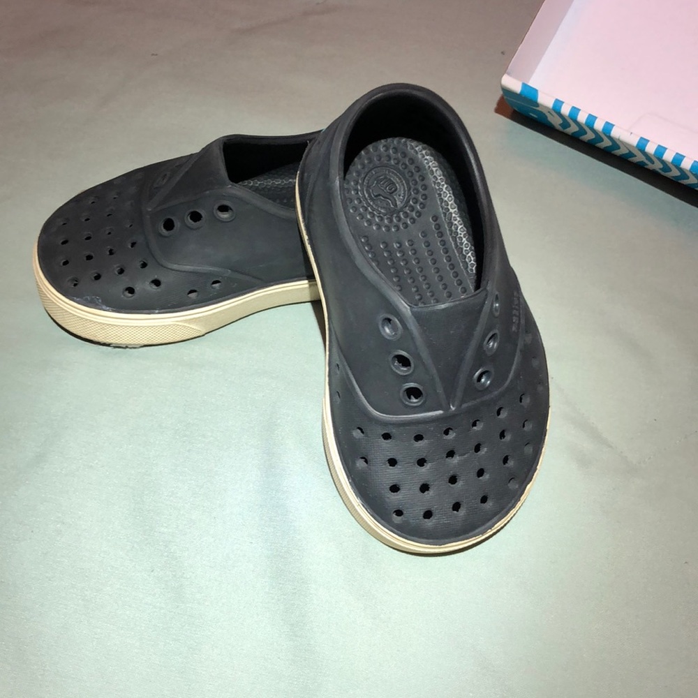 Children’s shoes